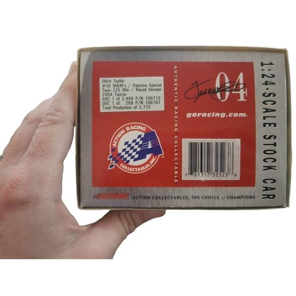 Action Elliot Sadler #38 M&M's 2004 Daytona special raced version ARC PN 106715 - Picture 2 of 14